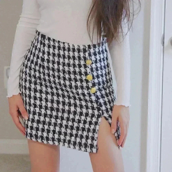 Tweed Plaid Mini Skirt Black and White (various sizes available) - Picture 2 of 5